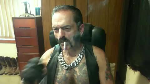 leathergreaser online show from 03-01-25, 10:10
