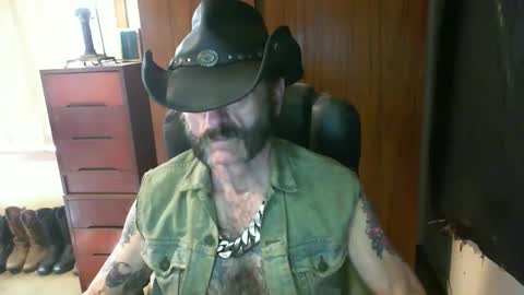 leathergreaser online show from 01-19-26, 05:44