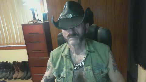 leathergreaser online show from 02-17-26, 08:26