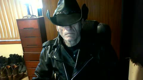 leathergreaser online show from 07-12-26, 09:28