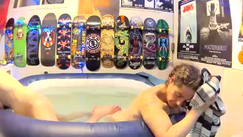 Snapshot of leatherluvefuck chatting on 10-28-25, 02:26 kinky dirty fuck online show from 10-28-25, 02:26