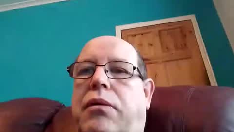 leatherpants68 online show from 12-02-25, 09:58