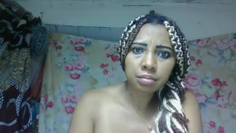 leatiana online show from 05-15-26, 06:09