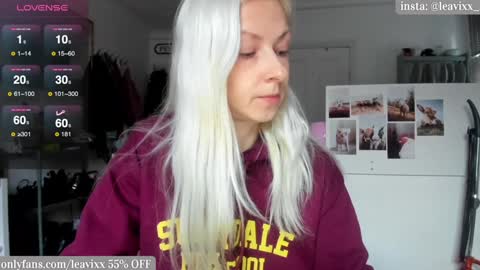 Snapshot of leavixx chatting on 12-03-24, 03:11 LeaVixx online show from 12-03-24, 03:11