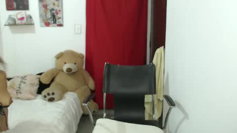 My love online show from 10-21-25, 05:57