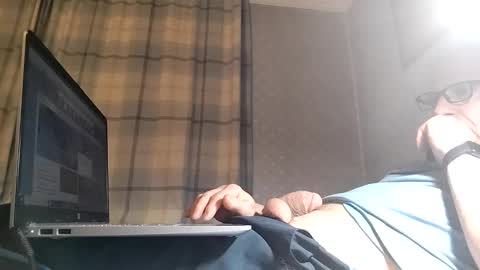 lechertachatte4444 online show from 01-02-25, 07:51