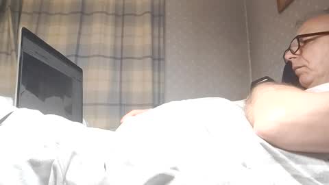 lechertachatte4444 online show from 01-28-25, 02:00