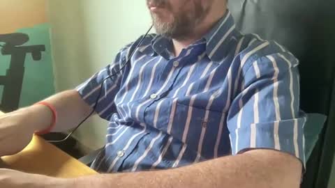 Snapshot of lee_8891 chatting on 06-22-26, 08:33 lee_8891 online show from 06-22-26, 08:33