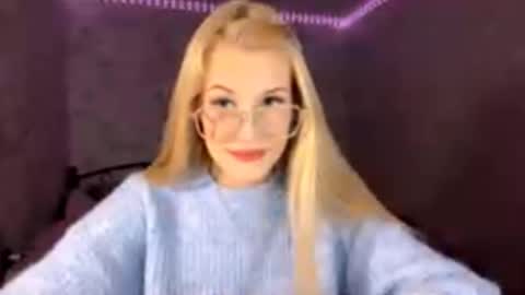 Snapshot of leealaya chatting on 04-22-26, 01:23 Kate online show from 04-22-26, 01:23