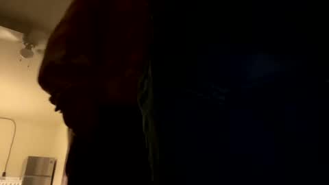 Snapshot of leearonn12 chatting on 01-24-25, 09:39 leearonn12 online show from 01-24-25, 09:39