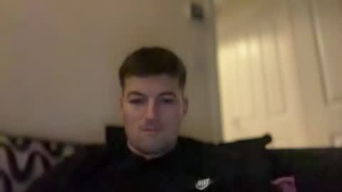 Snapshot of leedslad35 chatting on 12-12-24, 01:10 leedslad35 online show from 12-12-24, 01:10