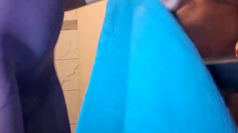 Snapshot of leeiamaya25 chatting on 02-20-25, 03:12 leeiamaya25 online show from 02-20-25, 03:12