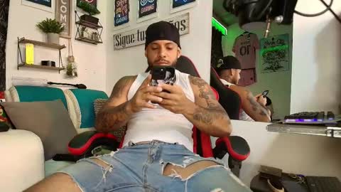 leenar_key online show from 11-01-25, 03:14