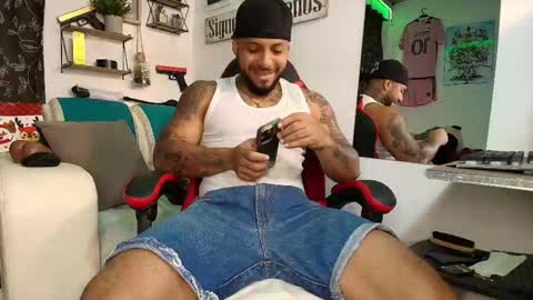 leenar_key online show from 11-04-25, 03:33