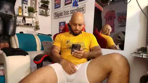 leenar_key online show from 02-05-26, 03:16