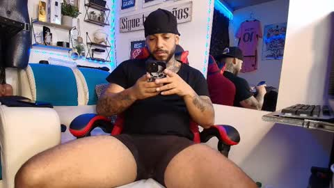 leenar_key online show from 02-15-26, 10:47