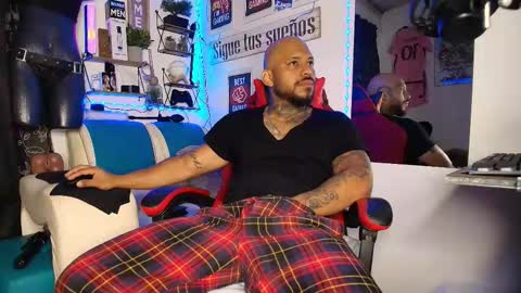 leenar_key online show from 02-20-26, 10:27