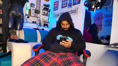 leenar_key online show from 03-19-26, 10:52