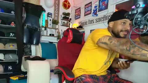 Snapshot of leenar_key chatting on 04-30-26, 12:22 leenar_key online show from 04-30-26, 12:22