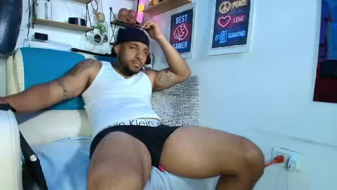 Snapshot of leenar_key chatting on 05-26-26, 10:28 leenar_key online show from 05-26-26, 10:28