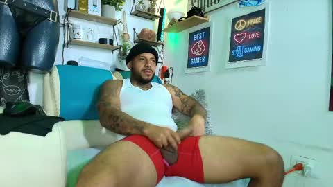 Snapshot of leenar_key chatting on 06-06-26, 01:21 leenar_key online show from 06-06-26, 01:21