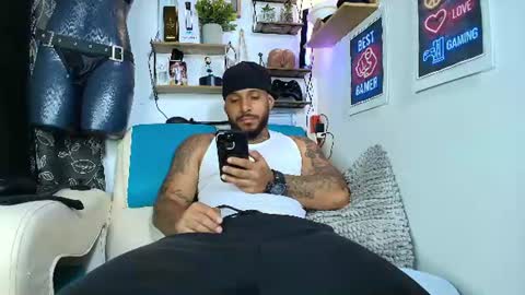 Snapshot of leenar_key chatting on 06-13-26, 07:01 leenar_key online show from 06-13-26, 07:01