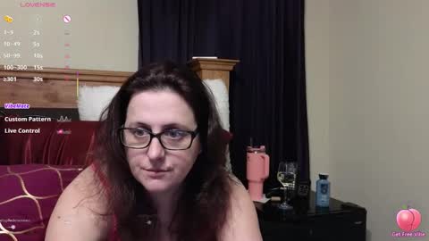 Snapshot of leesa__ chatting on 02-09-26, 03:43 Leesa online show from 02-09-26, 03:43