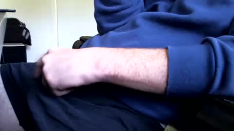 Snapshot of leffe84 chatting on 09-09-25, 07:19 leffe84 online show from 09-09-25, 07:19