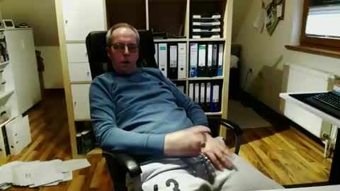 Dave online show from 03-16-26, 04:44