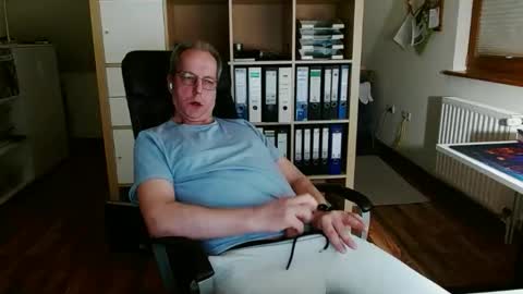 Dave online show from 03-29-26, 09:04