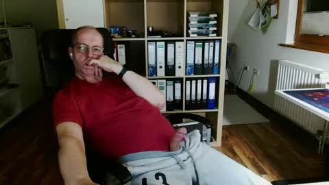 Dave online show from 04-06-26, 10:11