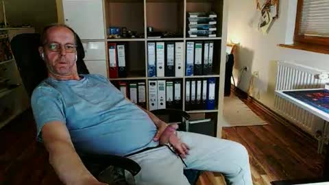 Dave online show from 04-12-26, 09:20