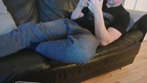 UK lover online show from 03-31-26, 01:07