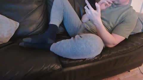 Snapshot of legacy2022 chatting on 05-20-26, 11:44 UK lover online show from 05-20-26, 11:44