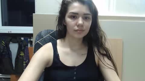 Liya online show from 04-14-26, 08:26