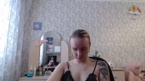 Snapshot of leggywily25 chatting on 03-05-25, 11:17 leggywily25 online show from 03-05-25, 11:17