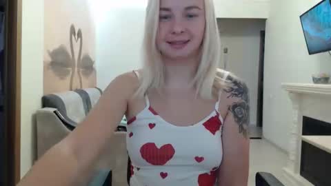 Snapshot of leggywily25 chatting on 09-11-25, 08:58 leggywily25 online show from 09-11-25, 08:58