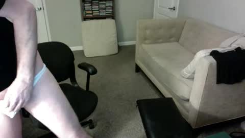 Snapshot of legs999 chatting on 02-24-26, 02:15 legs999 online show from 02-24-26, 02:15