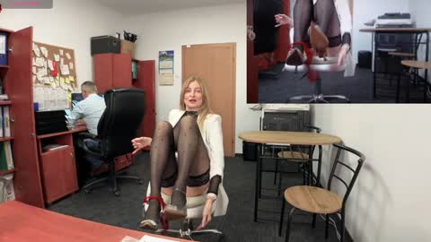 LegsLONG online show from 12-10-24, 11:00