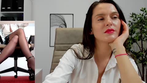 Elle  online show from 12-04-24, 12:58