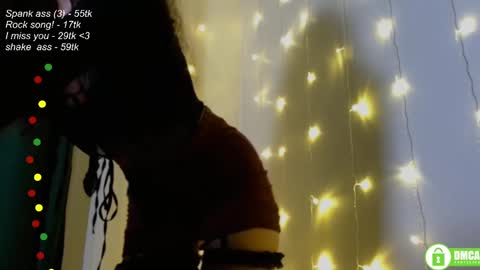 hey Im Leia and I love rock  online show from 01-25-25, 05:19