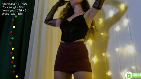 hey Im Leia and I love rock  online show from 03-07-25, 06:54