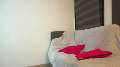 Leah online show from 06-04-26, 03:56