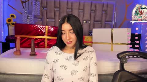 Leia online show from 12-23-24, 05:06