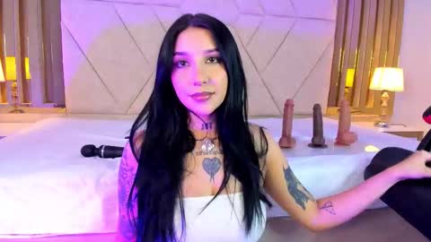 Leia online show from 09-19-25, 05:31