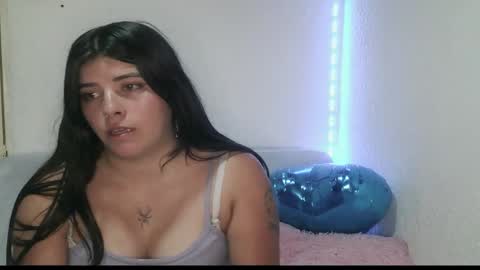 leidyramca online show from 11-05-25, 01:05