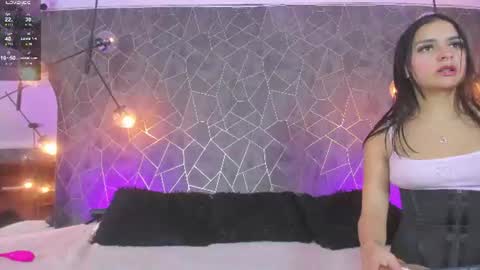 Snapshot of leigh_angels chatting on 07-14-26, 10:15 LEIGH ANGELS online show from 07-14-26, 10:15