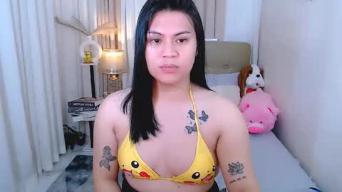 Cailey online show from 11-22-25, 01:43