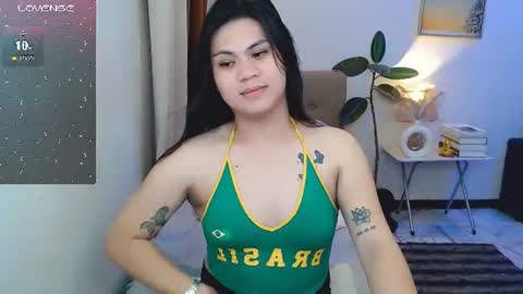 Snapshot of leighcortesi chatting on 07-03-26, 02:12 Cailey online show from 07-03-26, 02:12