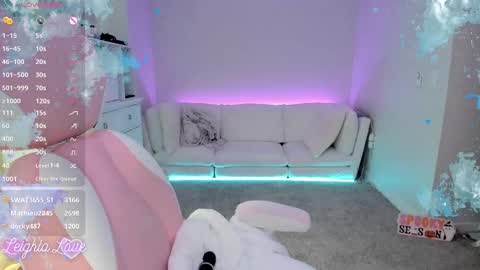 Snapshot of leighlalove chatting on 10-01-25, 06:47 Leighla online show from 10-01-25, 06:47